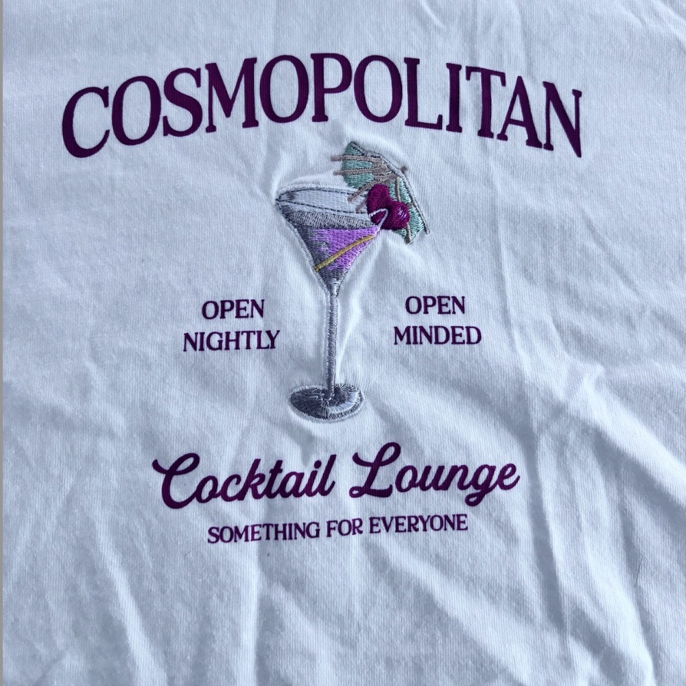 Cosmo Graphic Tee